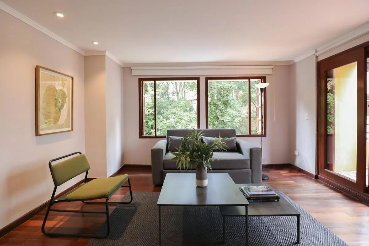 Cosmopolitan Comfort Loft In Zona G 401 Bogotá